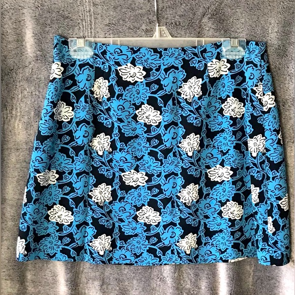 Floral Mini Skirt Jr size 11 - Picture 1 of 4